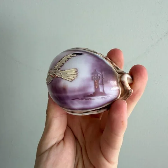 5/$25 💘 VTG Carved Shell With Seagull and Lighthouse - Picture 2 of 7